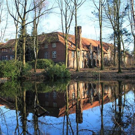 Hotel De Volksabdij Ossendrecht Exteriör bild