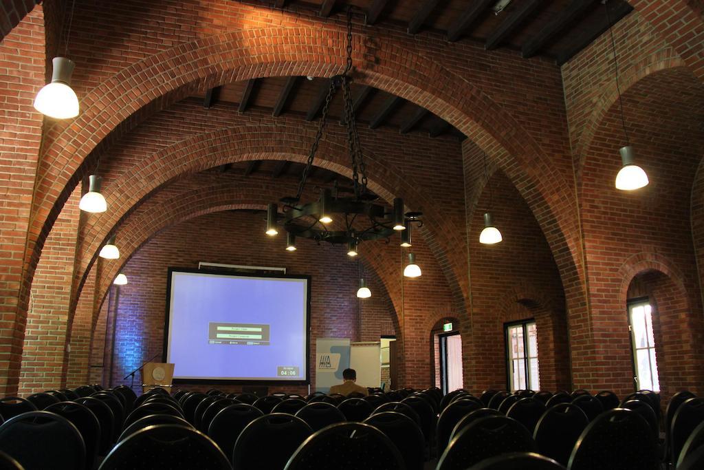 Hotel De Volksabdij Ossendrecht Exteriör bild