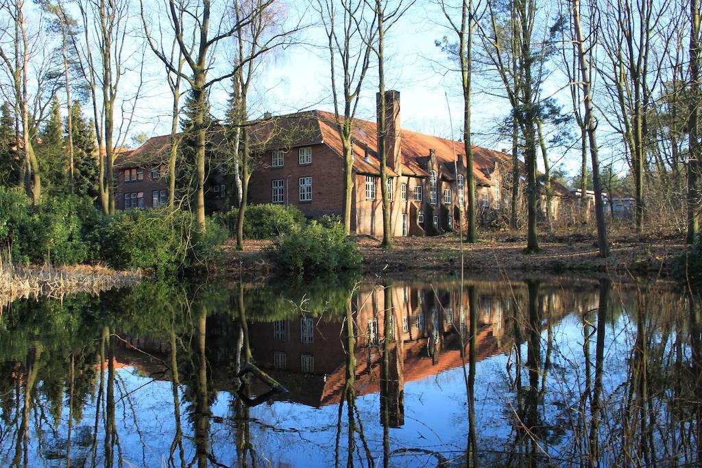 Hotel De Volksabdij Ossendrecht Exteriör bild
