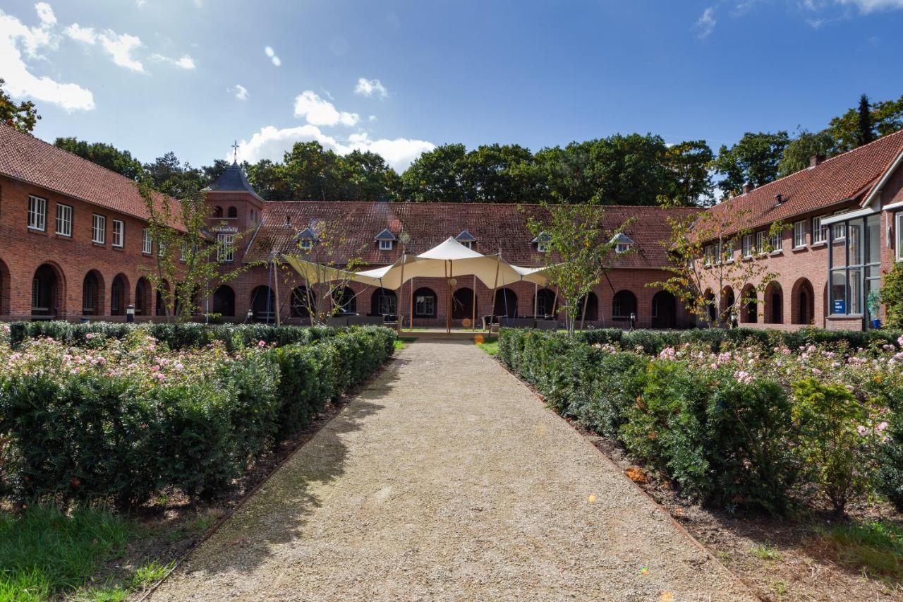 Hotel De Volksabdij Ossendrecht Exteriör bild